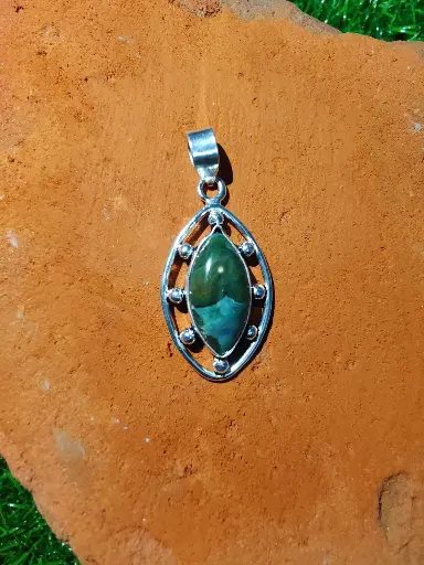 Green Turquoise Stone Silver Pendant 